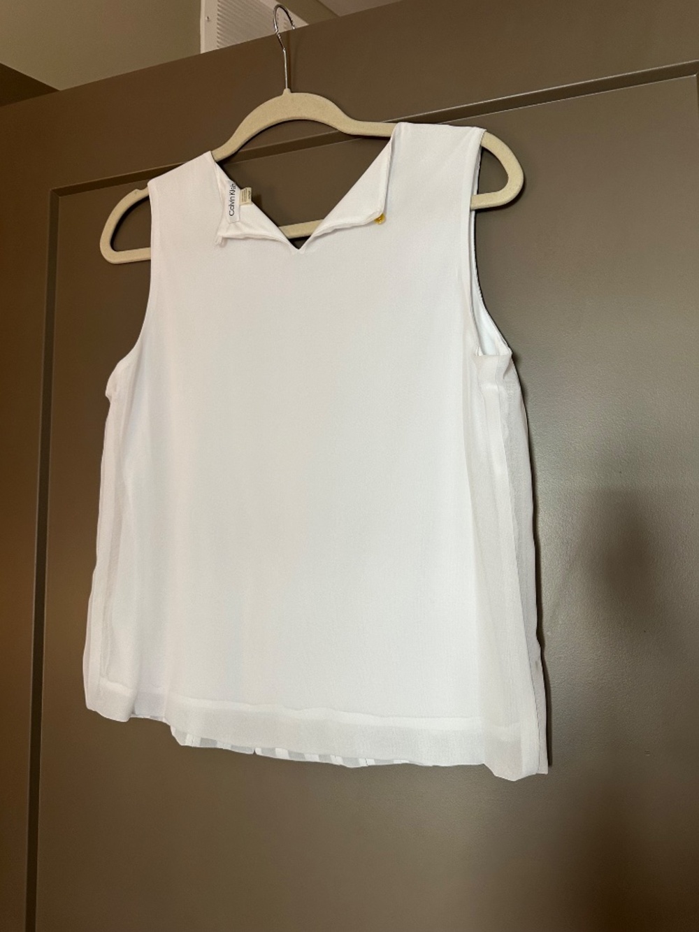 Calvin Klein Pleated Sleeveless Blouse Size S Office Career Top Classic - Picture 2 of 5